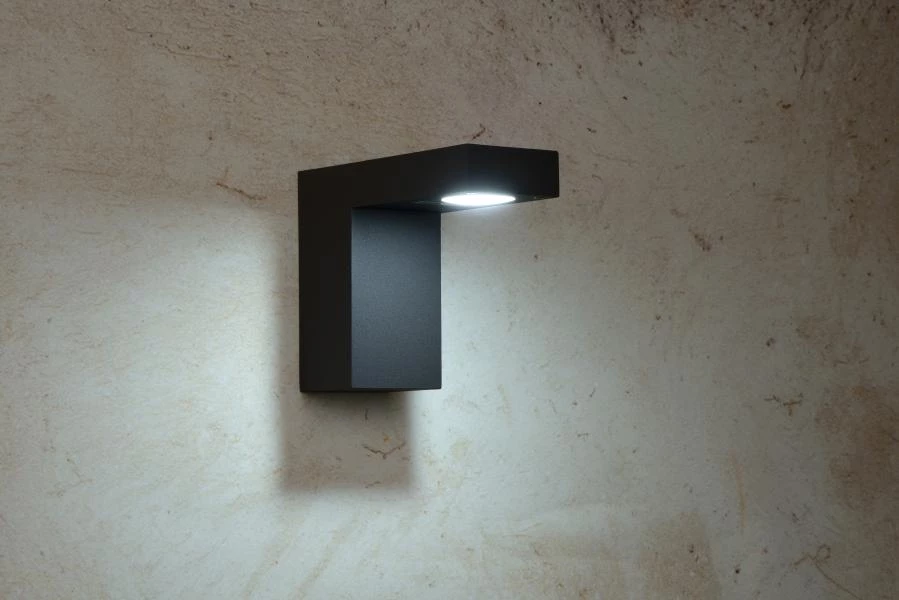Lucide TEXAS - Wall spotlight Outdoor - LED - 1x7W 3000K - IP54 - Anthracite - ambiance 1